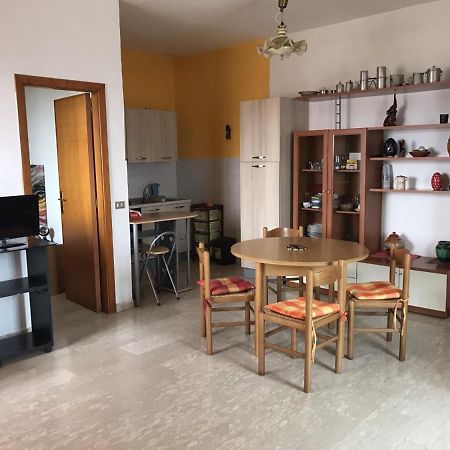 90Ss Apartament Διαμέρισμα Ρέτζιο ντι Καλάμπρια Εξωτερικό φωτογραφία