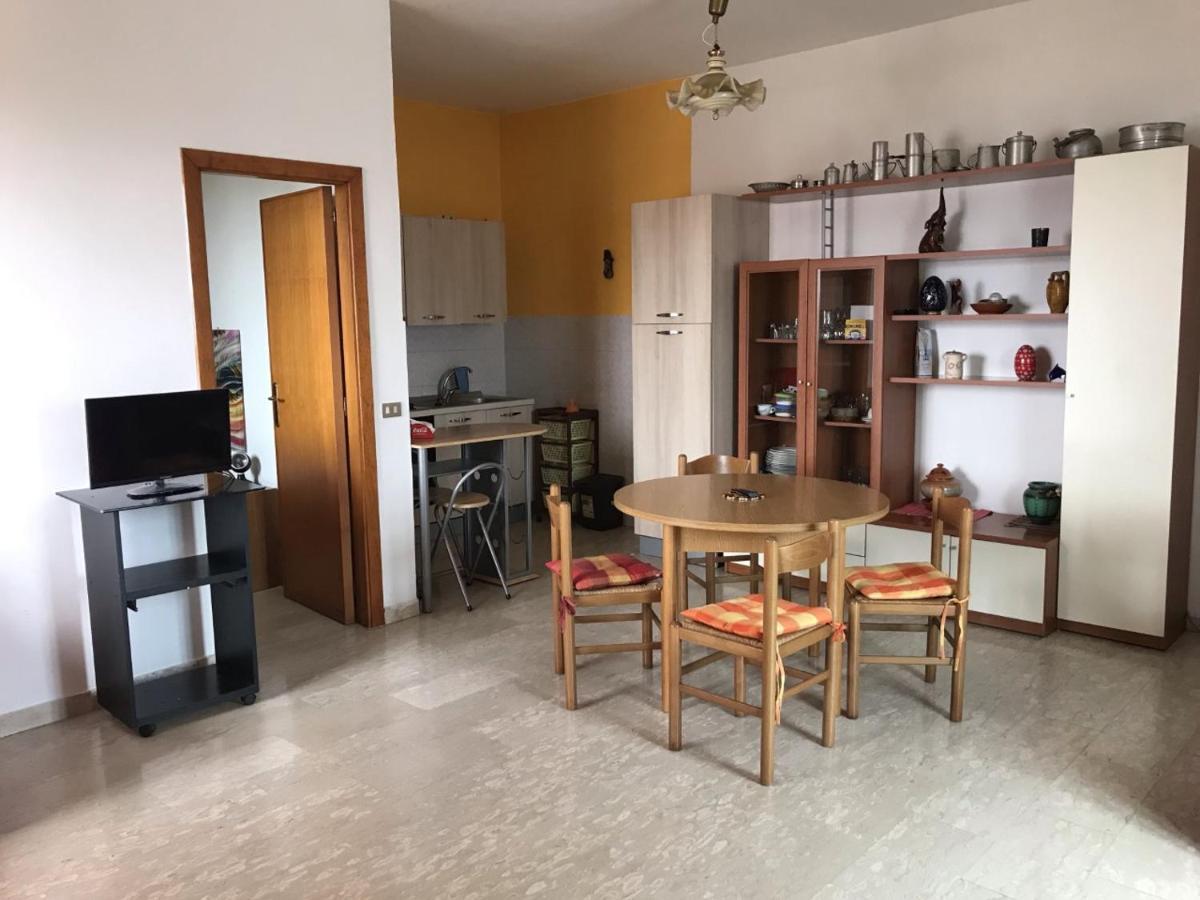 90Ss Apartament Διαμέρισμα Ρέτζιο ντι Καλάμπρια Εξωτερικό φωτογραφία